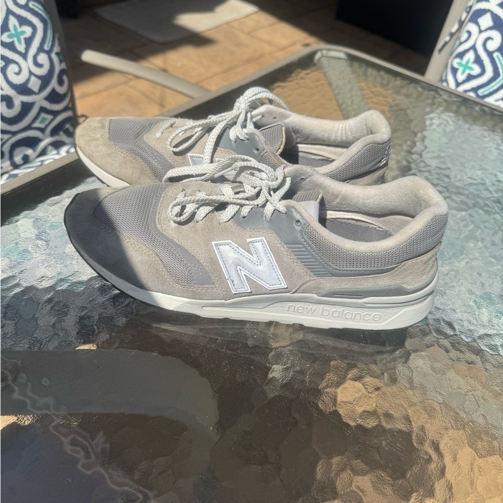 New Balance Men's 997H Shoes Size 12